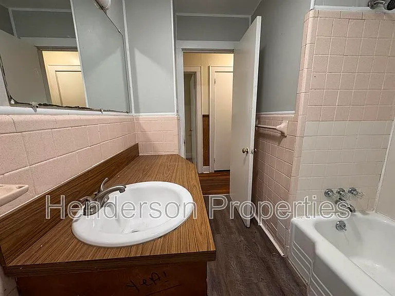 634 N Kelly St — Photo 13