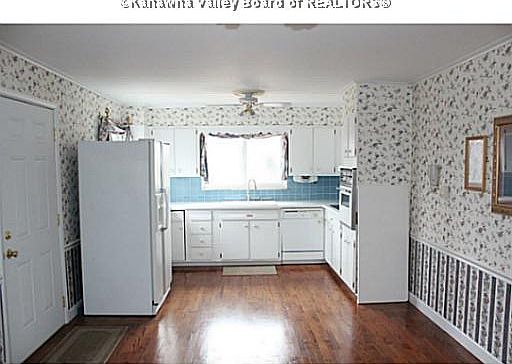 4th image of 5220 Monta Vista Dr