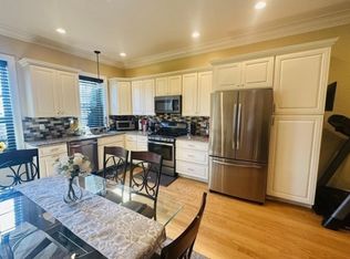 42 Lexington St, Waltham, MA 02451