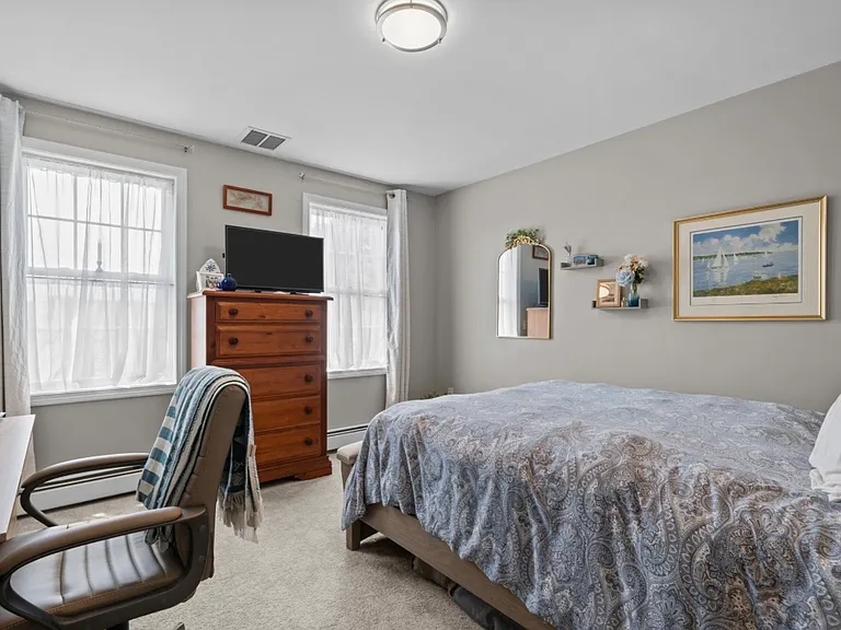 44 Dion Ave — Photo 25