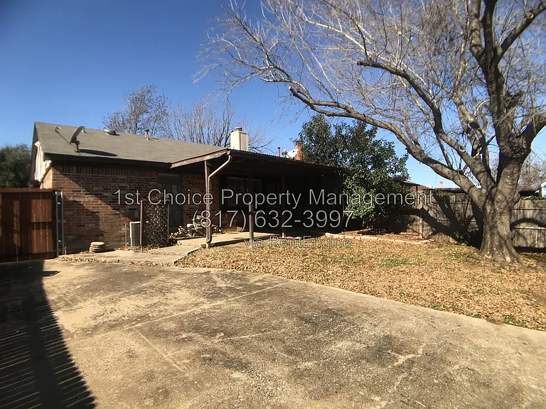 1120 Highpoint Rd — Photo 17