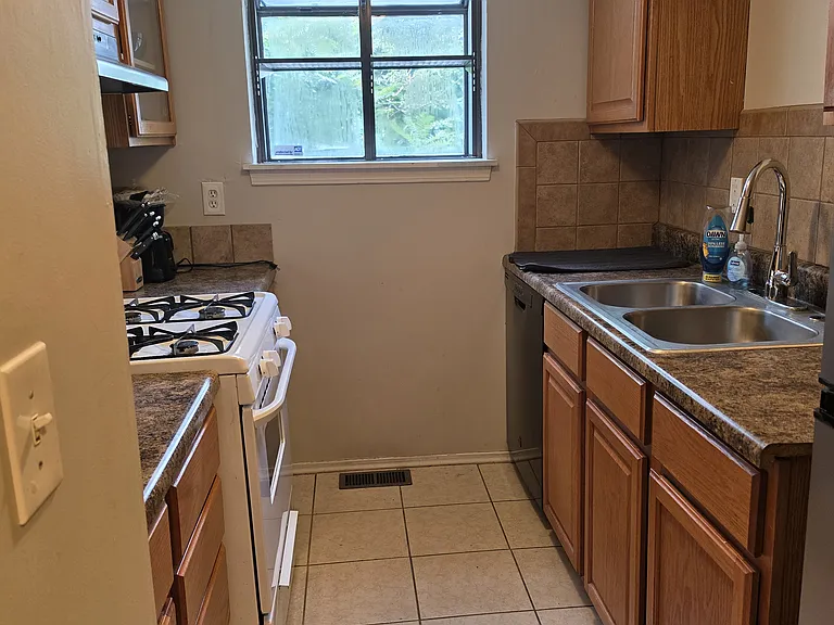 2830 Eaton St — Photo 12