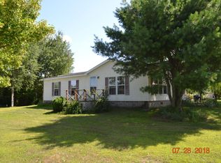 14383 Harrys Rd, Gillett, WI 54124
