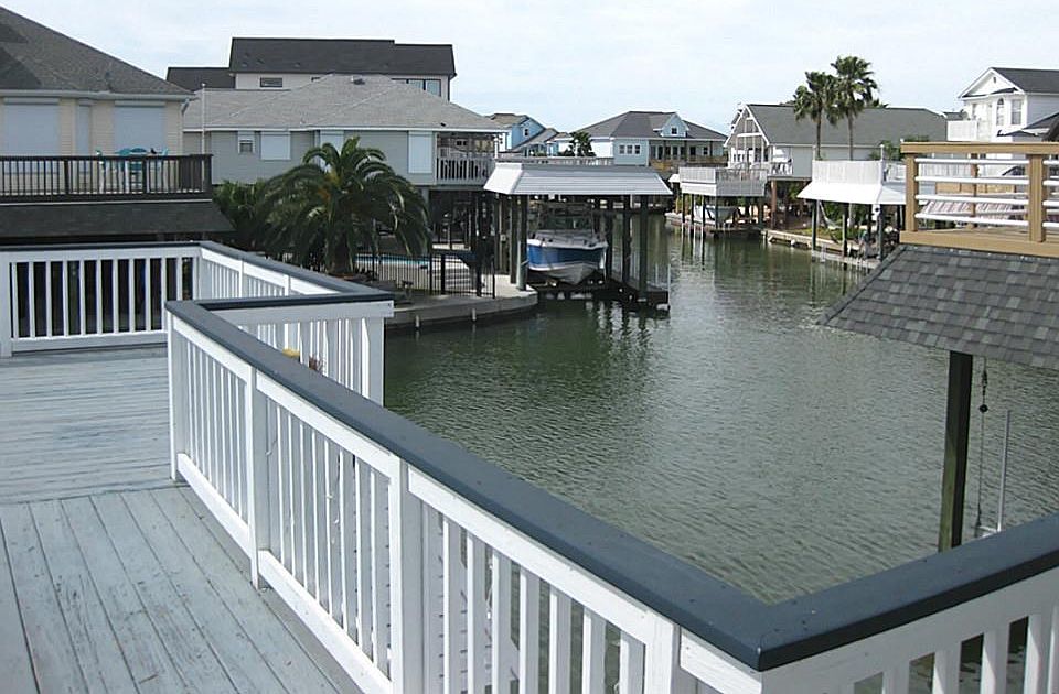 1st image of 1819 Tiki Dr