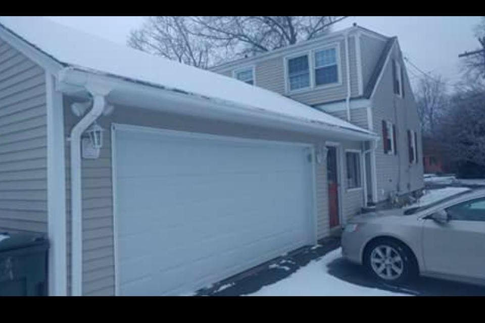 2nd image of 61 Green Rd