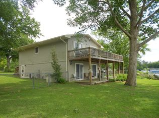 1698 Litzler Dr, Manning, SC 29102