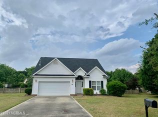 301 Knoll Cir, Greenville, NC 27858