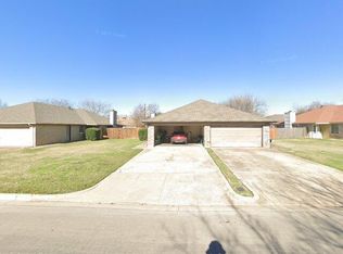 7705 Jennifer Ln #7705, North Richland Hills, TX 76182
