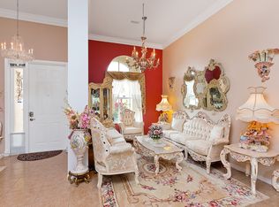 1805 Palisades Dr, West Palm Beach, FL 33411