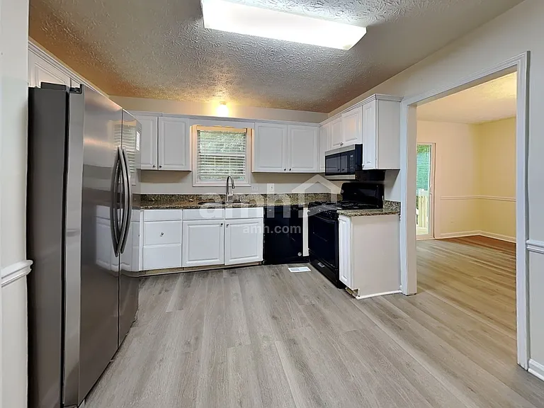 5015 Sunbrook Way NW — Photo 3