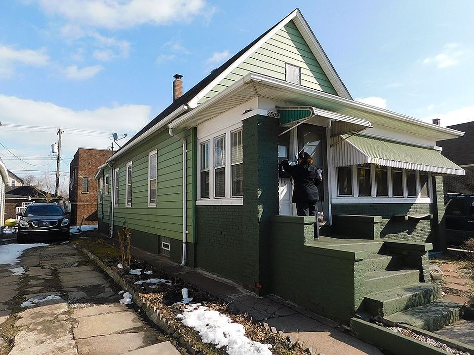 1st image of 3509 Grand Blvd