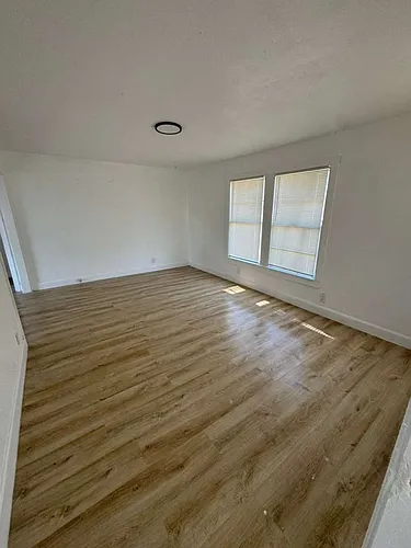 Floor plan 1521 6th Ave