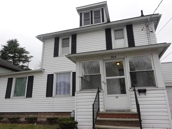 304 Massachusetts Ave, Endicott, NY 13760