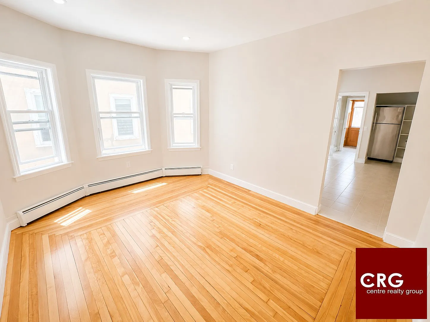 5 bed, 2.0 bath, 1500 sqft, $6,950 — Photo 4