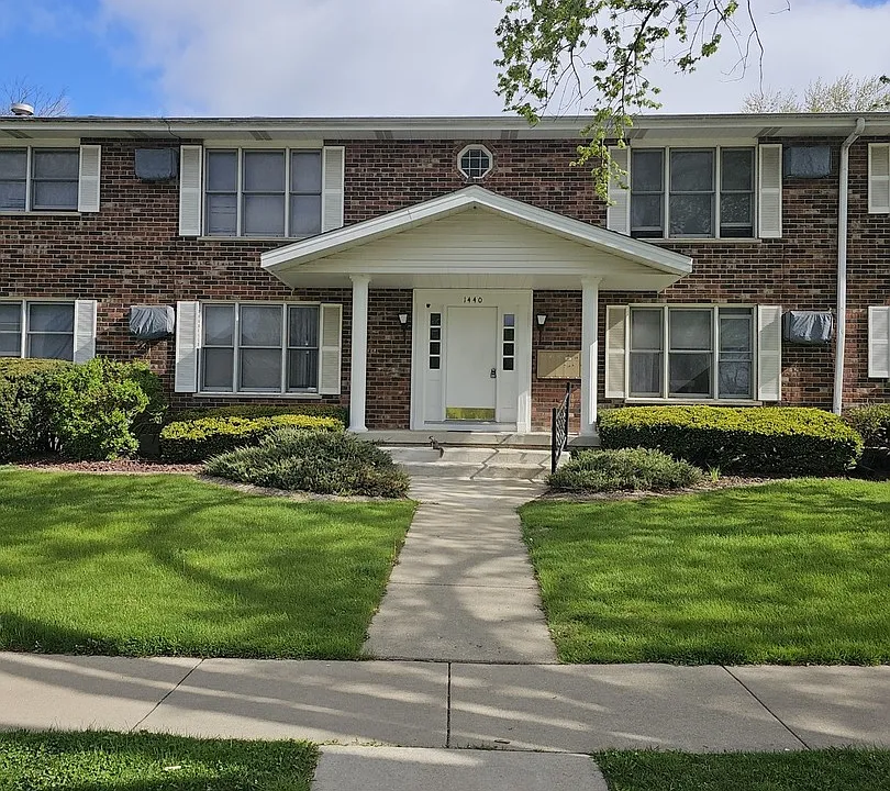 1440 Getzelman Dr #2N