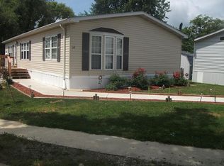 18 Aspen St, Minooka, IL 60447