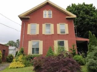 281 Hanover St, Meriden, CT 06451