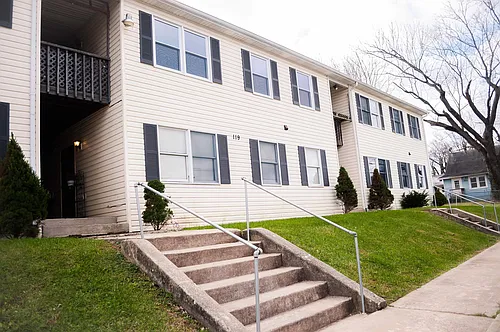 119 Park St Photo 1