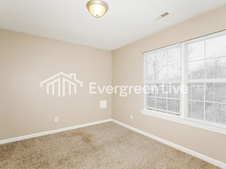 11359 Shady Hollow Ln — Photo 12
