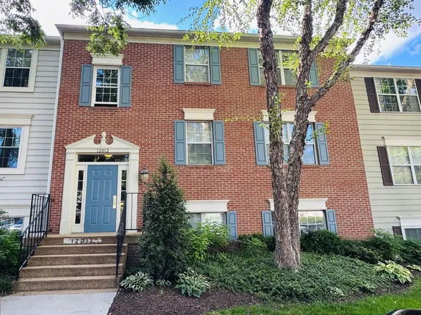12012 Golf Ridge Ct #374, Fairfax, VA 22033