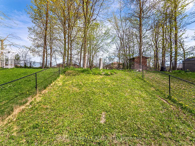 340 Dunsmore Ln — Photo 34