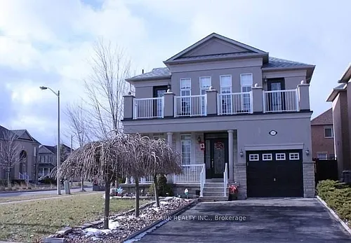 141 Fox Hound Cres Photo 1