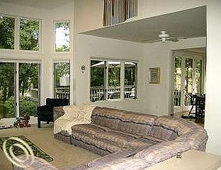 5th image of 17151 Hilltop View Dr