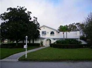 1131 SW Forest Hill Cv, Port Saint Lucie, FL 34986