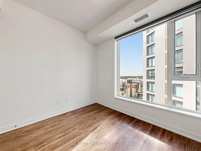6 David Eyer Rd #602 — Photo 27