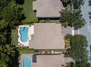 19266 Seneca Ave, Weston, FL 33332