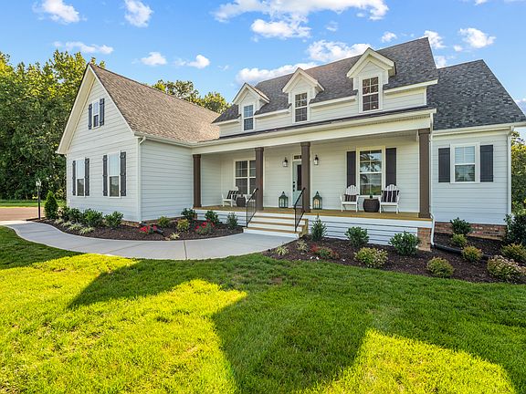 Stuart Farmhouse - Exterior