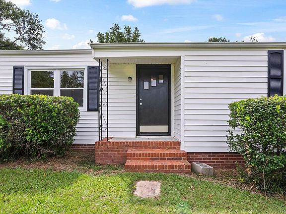 4th image of 1019 Skyview Dr