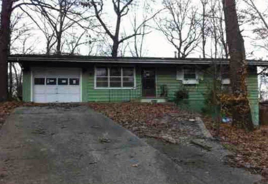 1st image of 5 Boyce Dr