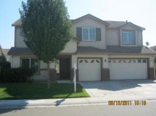 8555 McPhetridge Dr, Elk Grove, CA 95624