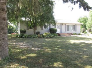 16100 Whitehead Dr, Linden, MI 48451