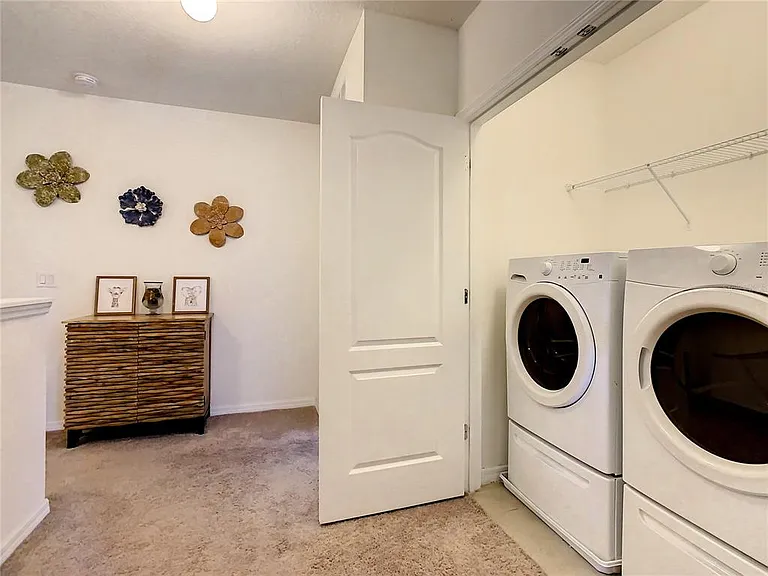 244 Arbor Lakes Dr — Photo 40