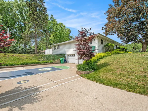 3210 Niles Buchanan Rd, Buchanan, MI 49107