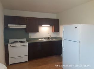 711 S Austin Ave #212, Tulia, TX 79088