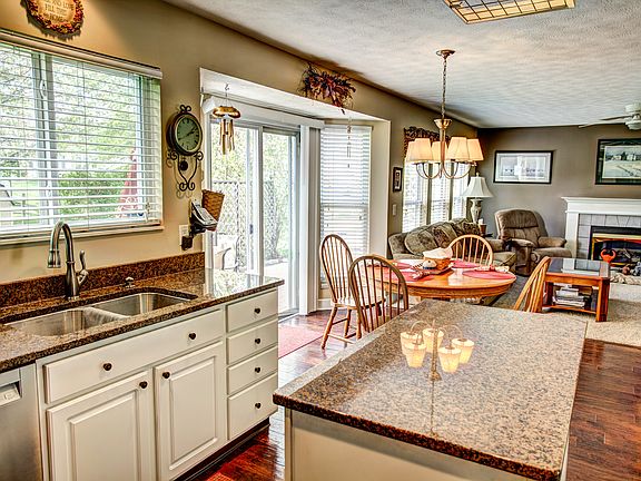 5th image of 3420 Heritage Trace Dr W