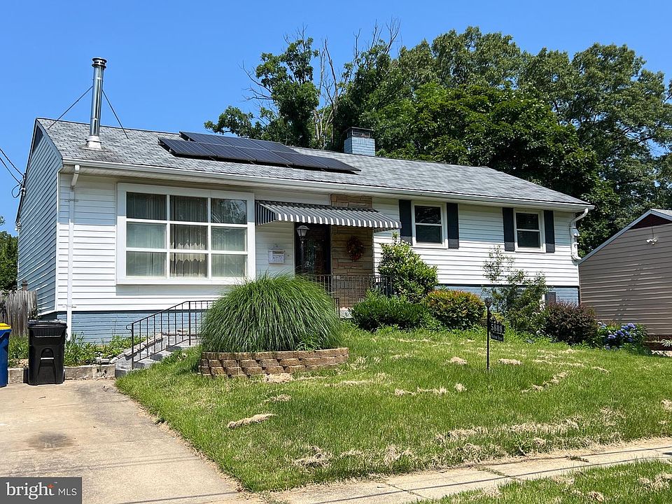 1st image of 5808 Nystrom St