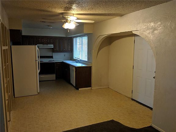 2nd image of 4618 Kristie Dr
