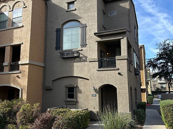 2nd image of 16825 N 14th St Unit 28