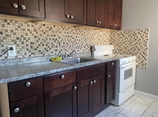 4257 W Addison St #1A, Chicago, IL 60641