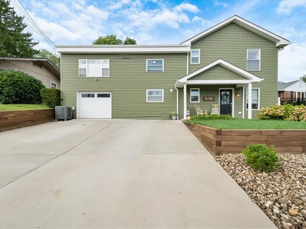 190 Crowe Ave, Mars, PA 16046