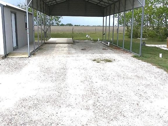 2nd image of 30 Snook Dr