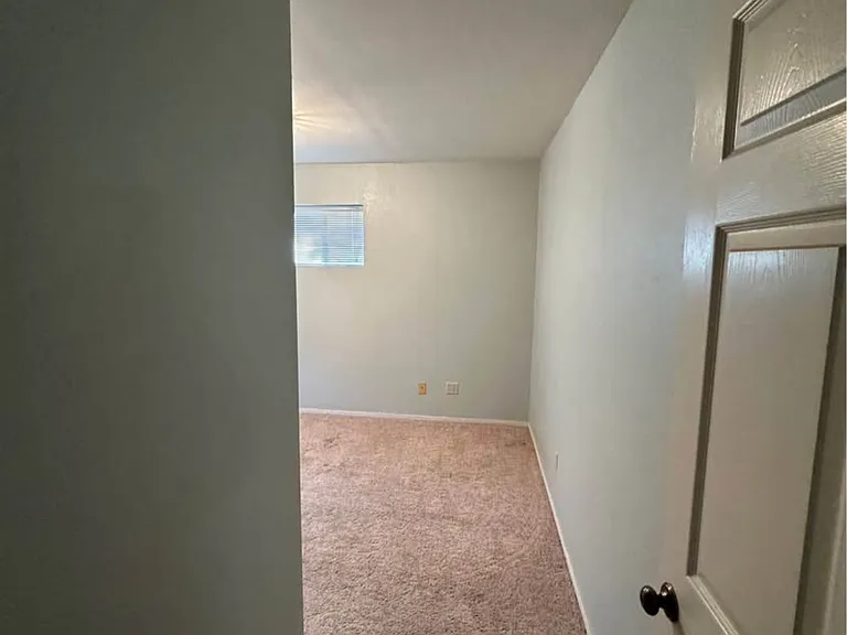 3003 Riviera Heights Dr — Photo 14