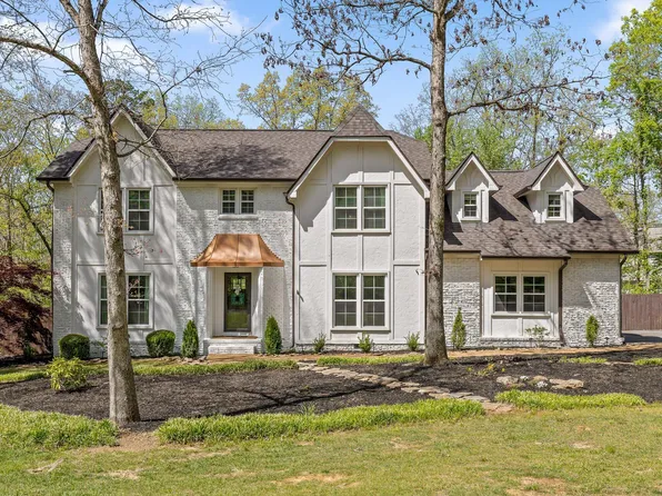 32 Cool Springs Rd, Signal Mountain, TN 37377