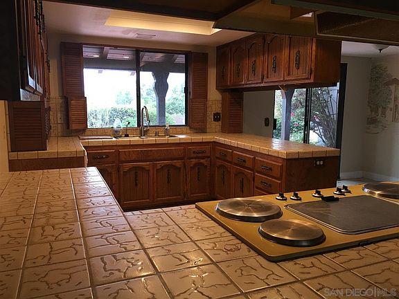 4th image of 3610 Zermatt Ln