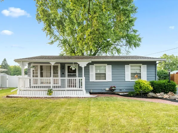 407 E Park St, Plano, IL 60545