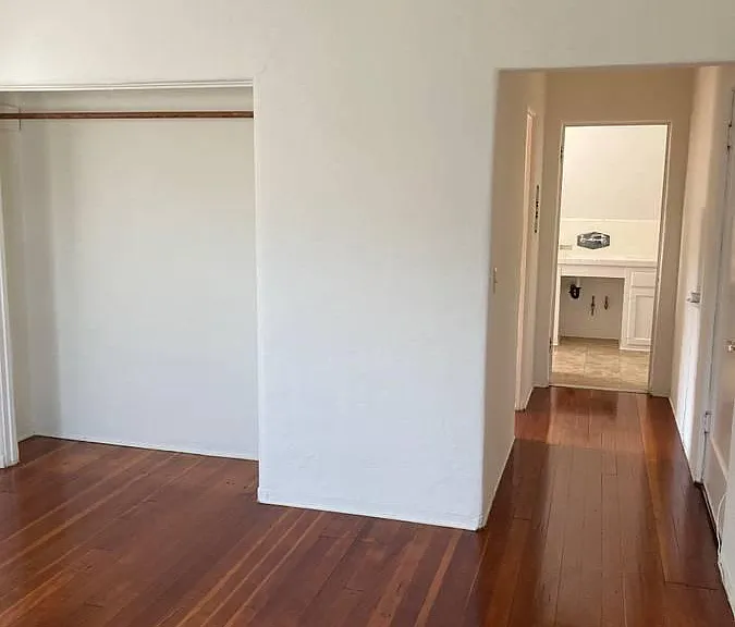 8261 Blackburn Ave #L — Photo 13